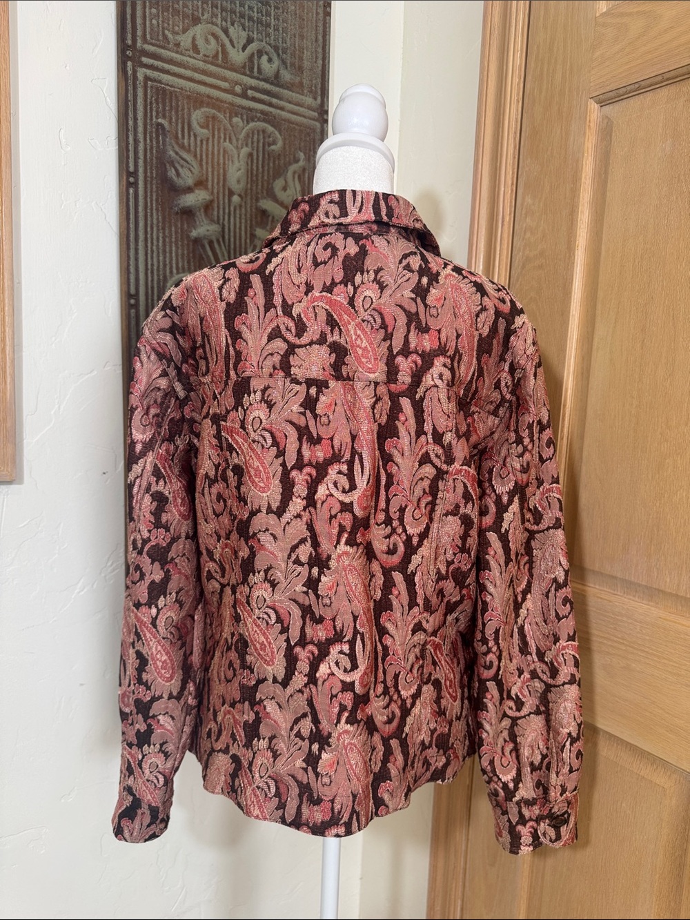Acorn Vintage Tapestry Jacket – Paisley Floral Pattern - Picture 3 of 4